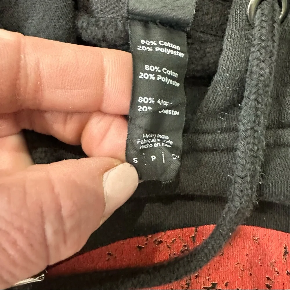 Hoodie size S - Picture 4 of 4